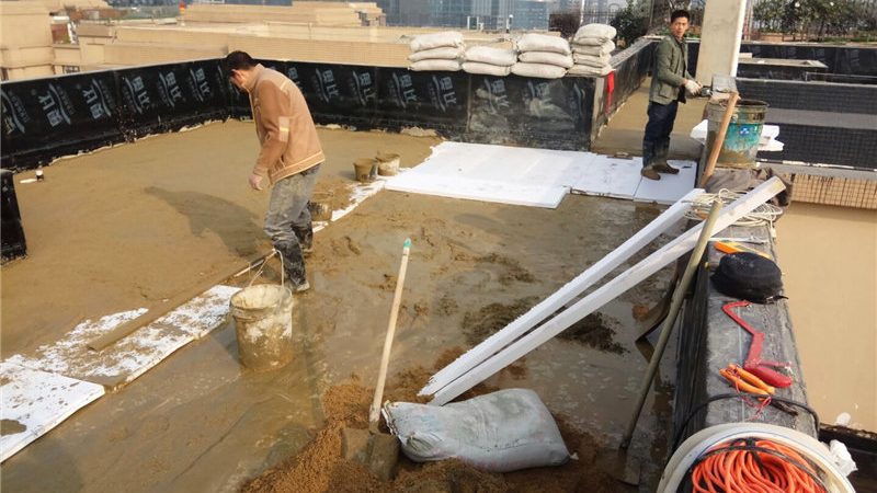 非固化防水涂料与聚氨酯防水：两种材料的差异解析**